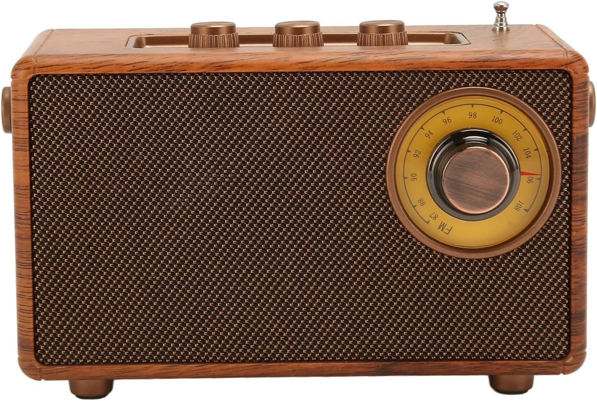 retro radijas seno stiliaus, pagamintas iš medžio vintage mini mažas