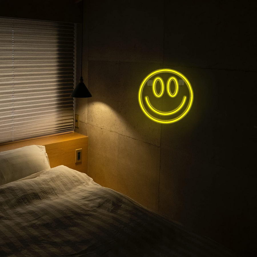 šypsenėlių lemputė LED užrašas logotipas reklaminė šypsena